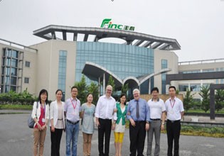 上海：加拿大農業部相關專家蒞臨豐科公司參觀交流