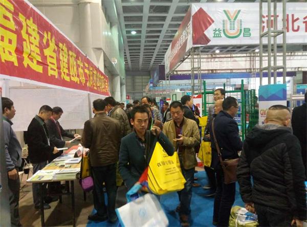 全國第十二屆菌需物資博覽會現場熱鬧非凡