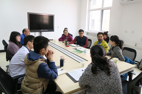 北京：加拿大徐建平教授赴京参加食用菌学术交流会