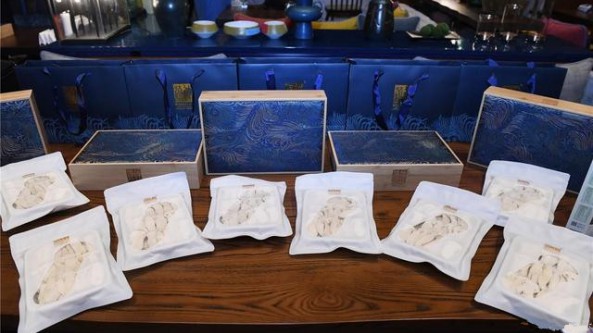松茸也能做出奢侈品 云南省滇神香格里拉松茸礼盒上市首发