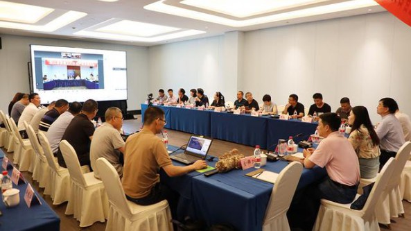 浙江省香菇工厂化技术交流会议在庆元县成功召开