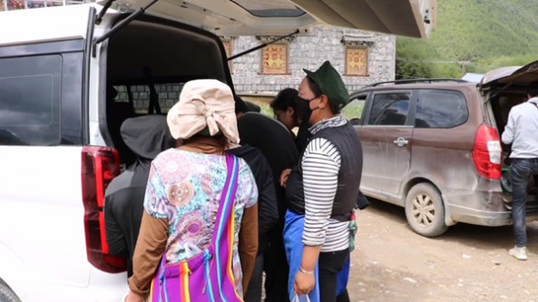 云南省香格里拉市格咱鄉(xiāng)：保護(hù)生態(tài)資源 打造松茸之鄉(xiāng)