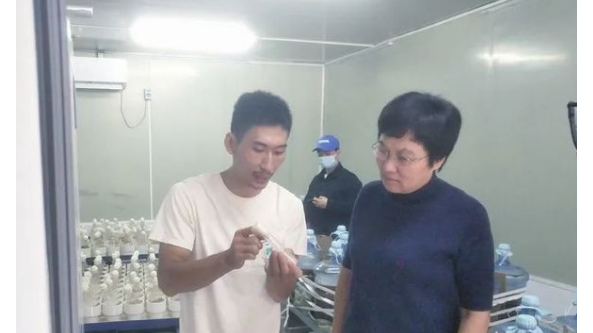 海南：儋州市人大常委會副主任王建斌赴大成鎮(zhèn)調(diào)研林下食用菌項目