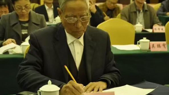 全國(guó)農(nóng)村科普先進(jìn)工作者丁湖廣：情牽菌菇六十載