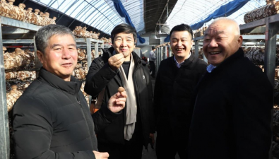 中國企業(yè)報(bào)副社長張博到山東七河生物調(diào)研