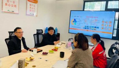 上海市農(nóng)業(yè)科學(xué)院專家調(diào)研食用菌所鄉(xiāng)村振興示范基地