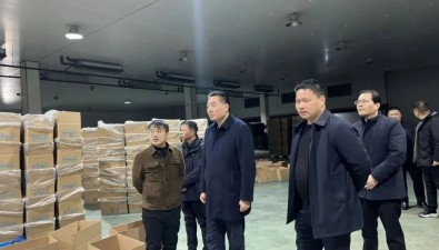 区长新春调研第一站，去了食用菌企业……